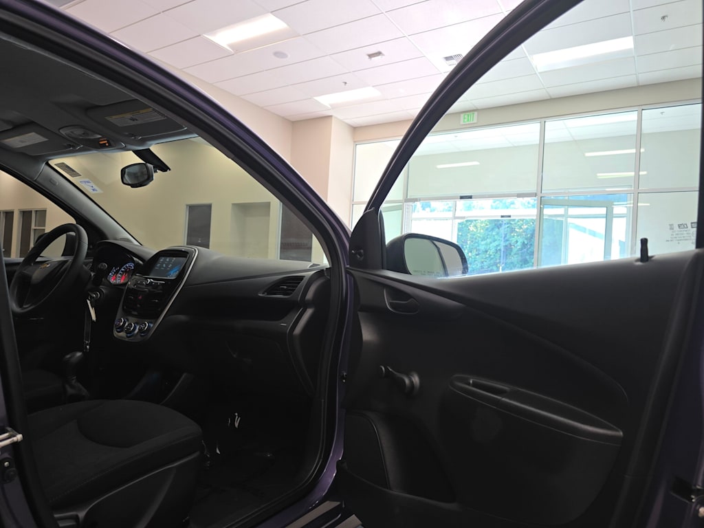 Thumbnail: 2017 Chevrolet Spark - 29