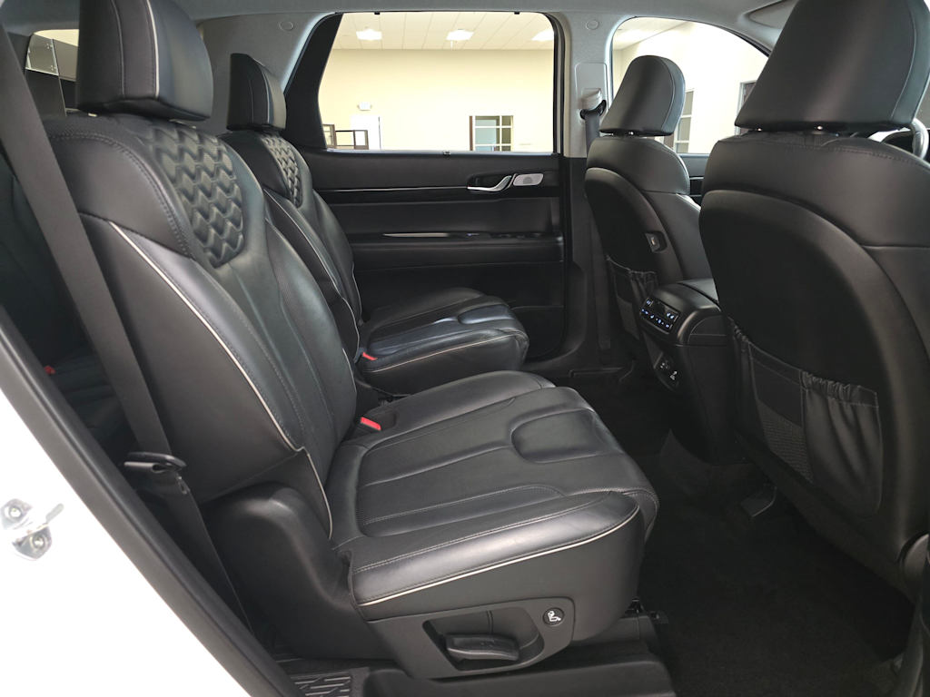 Thumbnail: 2021 Hyundai Palisade - 30