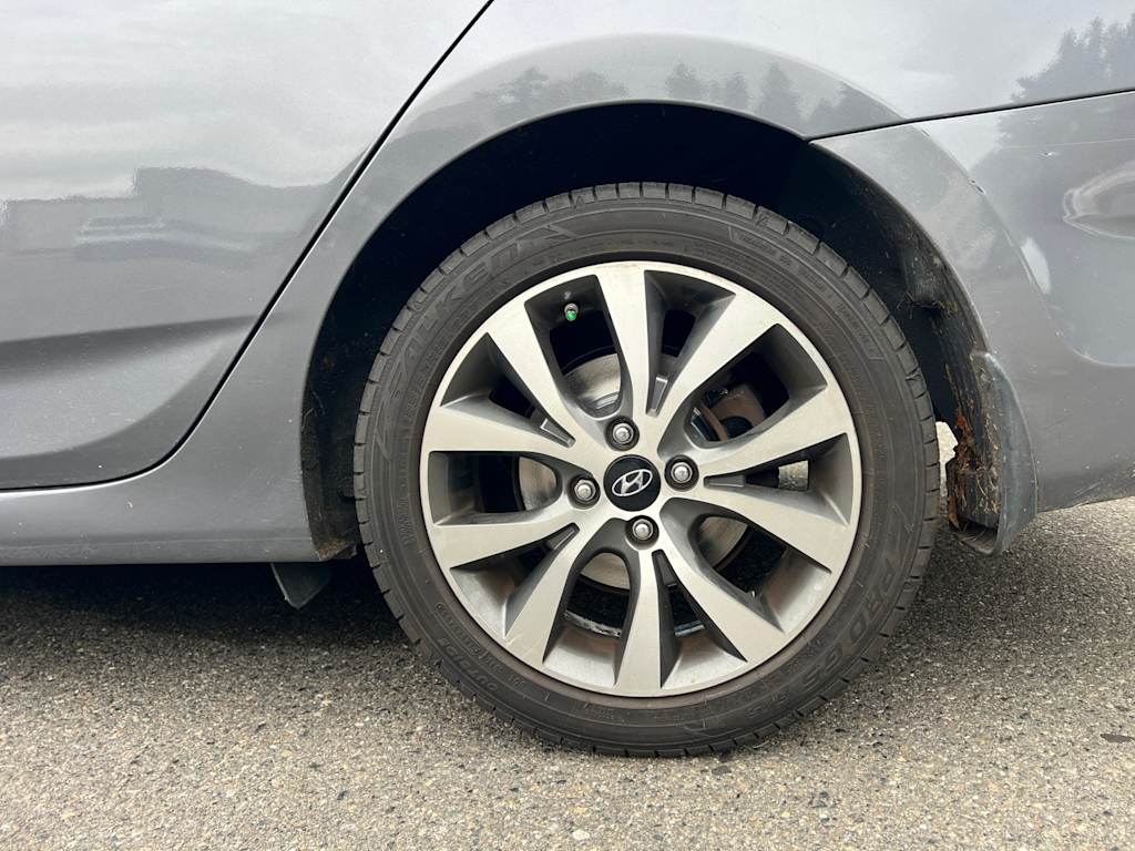 Thumbnail: 2017 Hyundai Accent - 9