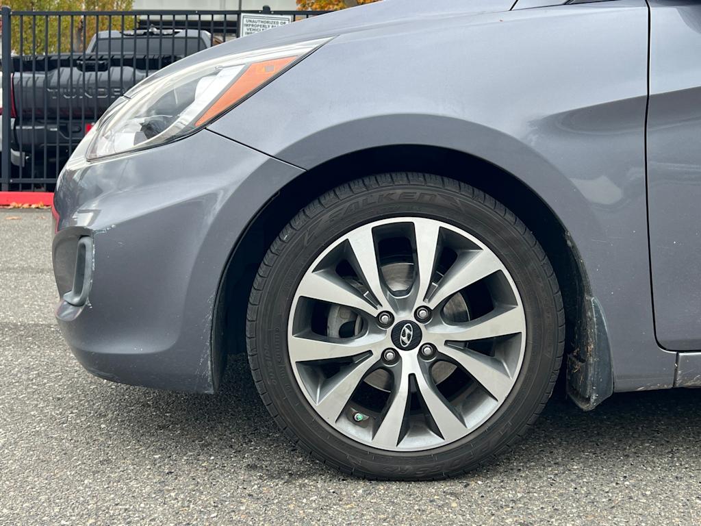 Thumbnail: 2017 Hyundai Accent - 5