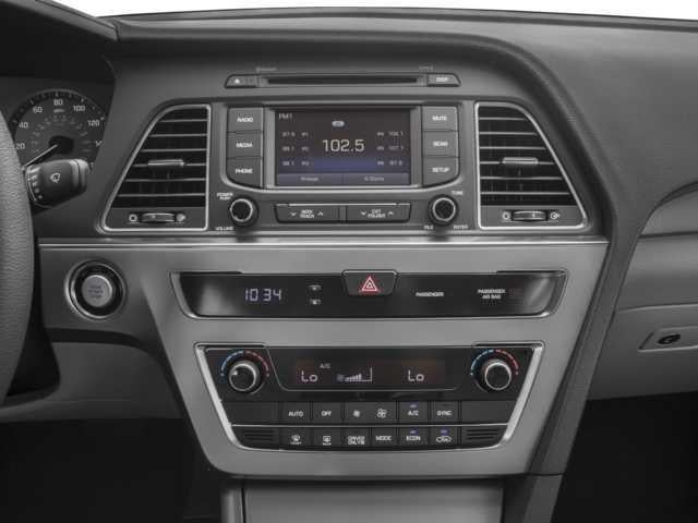 Thumbnail: 2017 Hyundai Sonata - 12