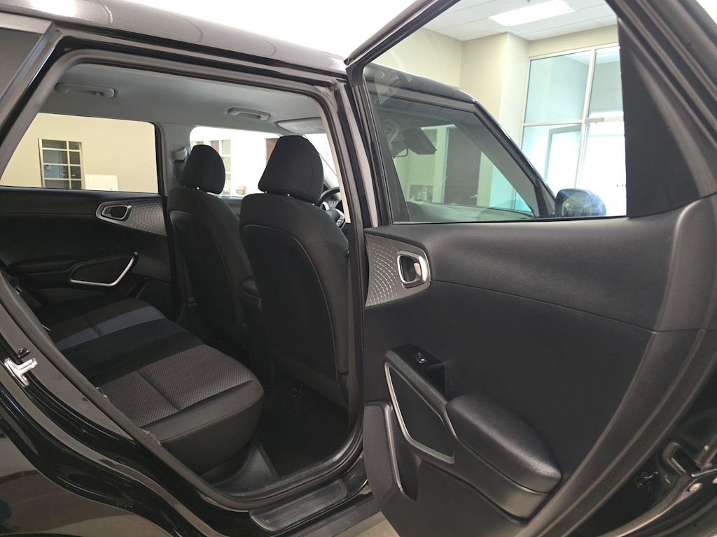 Thumbnail: 2023 Kia Soul - 29