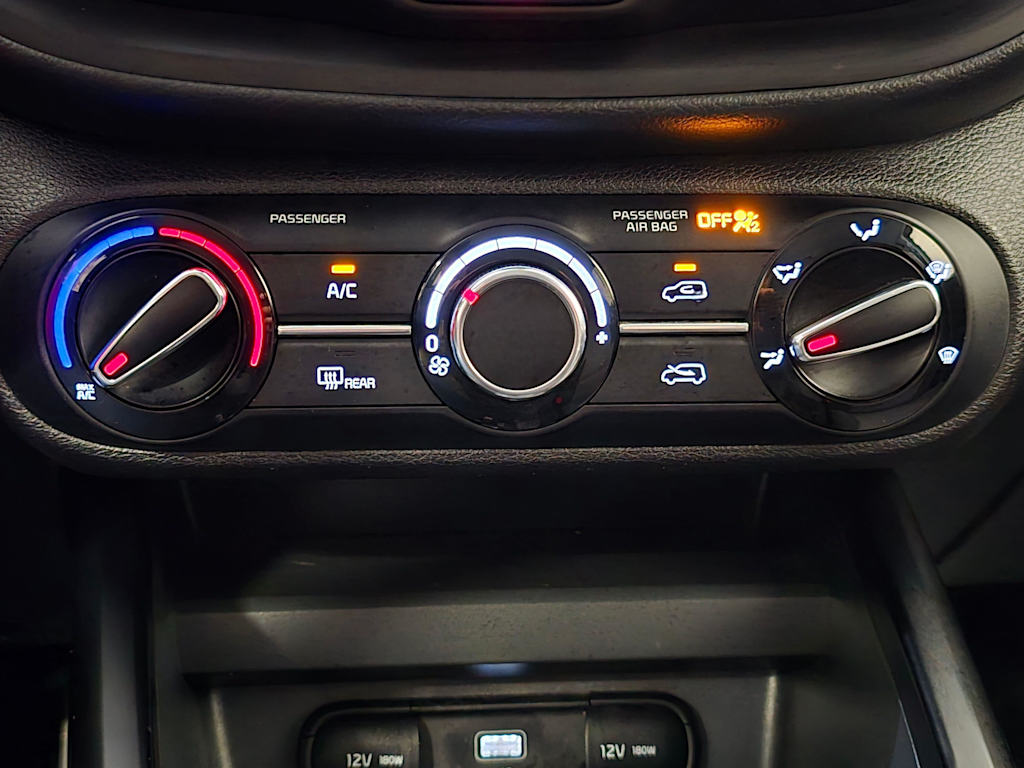 Thumbnail: 2023 Kia Soul - 23