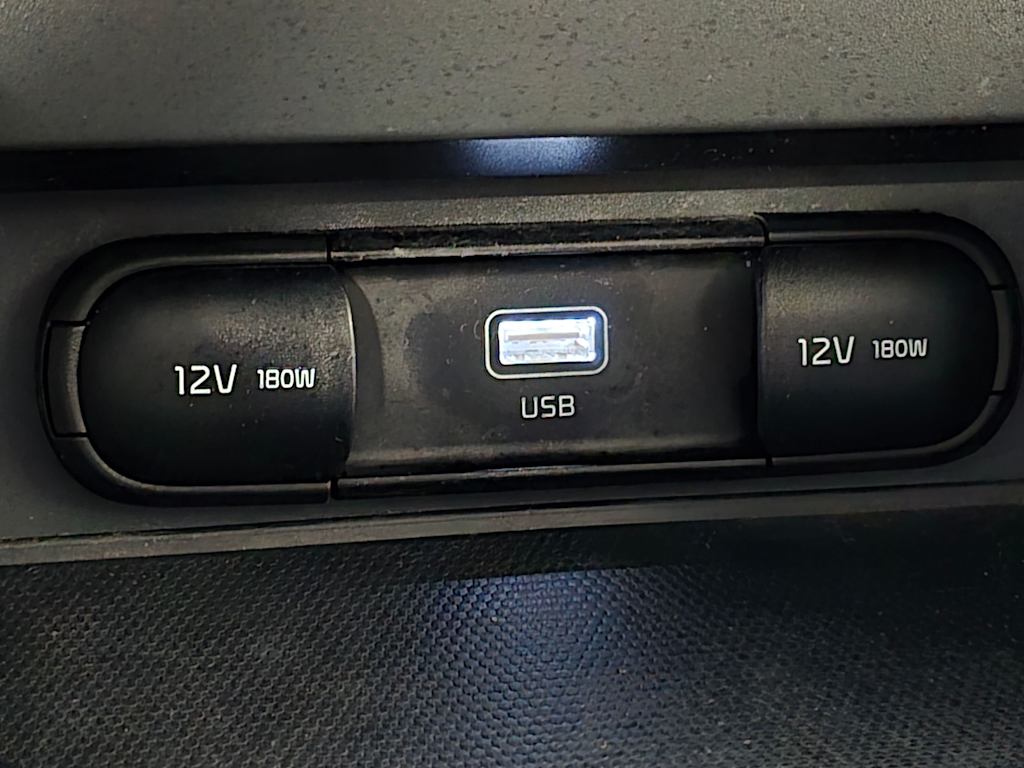 Thumbnail: 2023 Kia Soul - 24