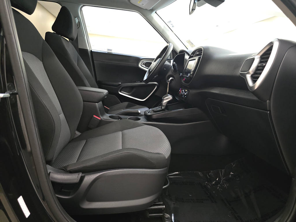 Thumbnail: 2023 Kia Soul - 12