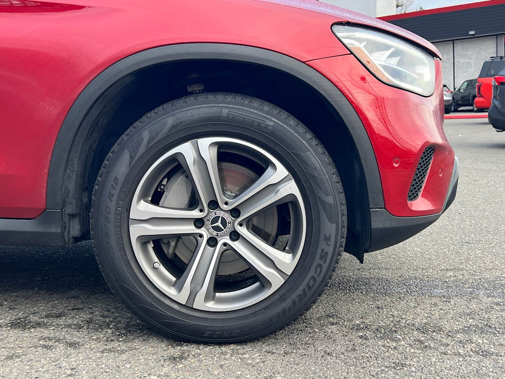 Image of 2021 Mercedes-Benz GLC