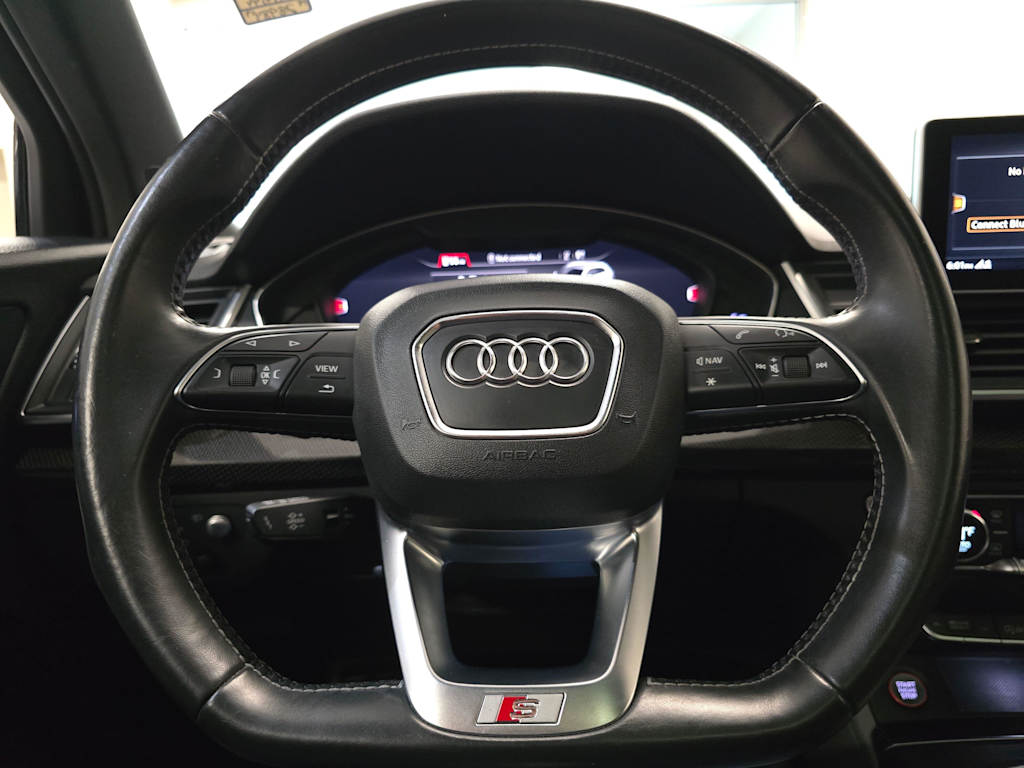Thumbnail: 2018 Audi SQ5 - 12