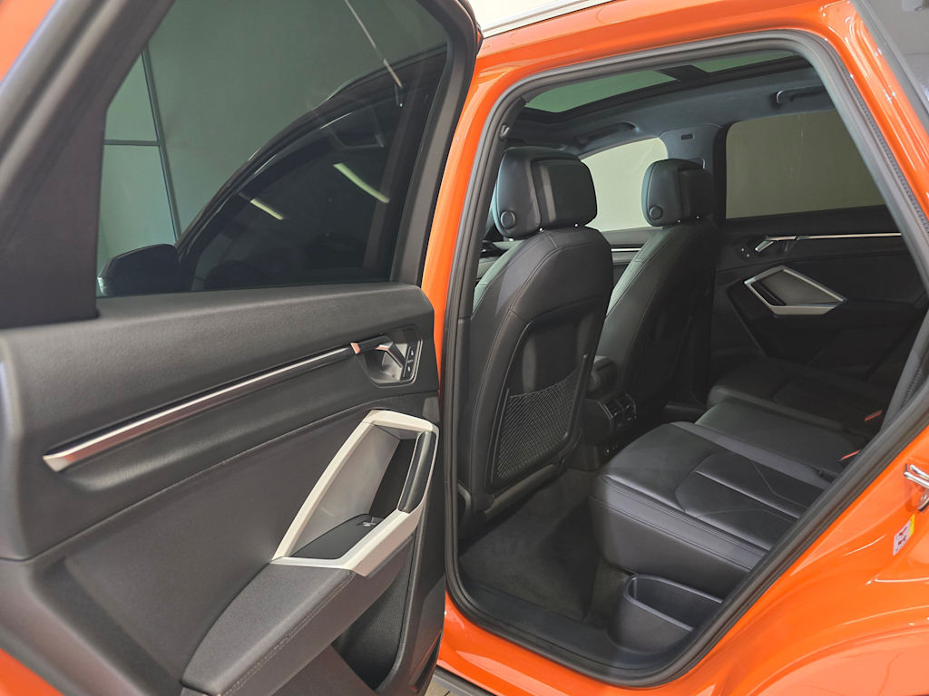 Thumbnail: 2023 Audi Q3 - 25