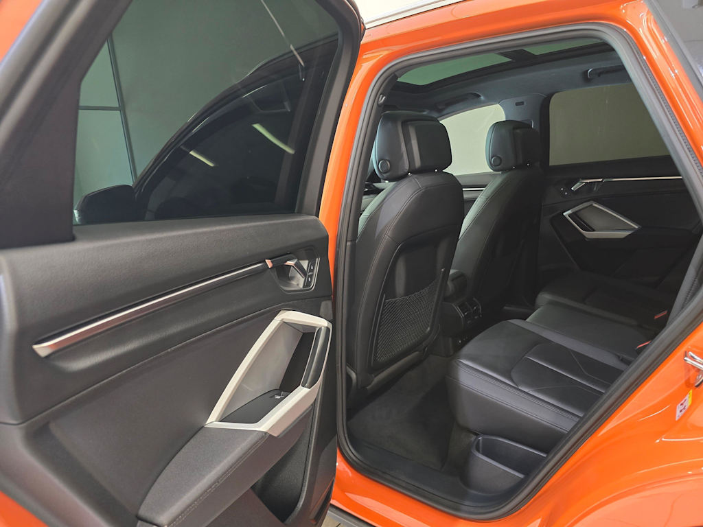 Thumbnail: 2023 Audi Q3 - 25
