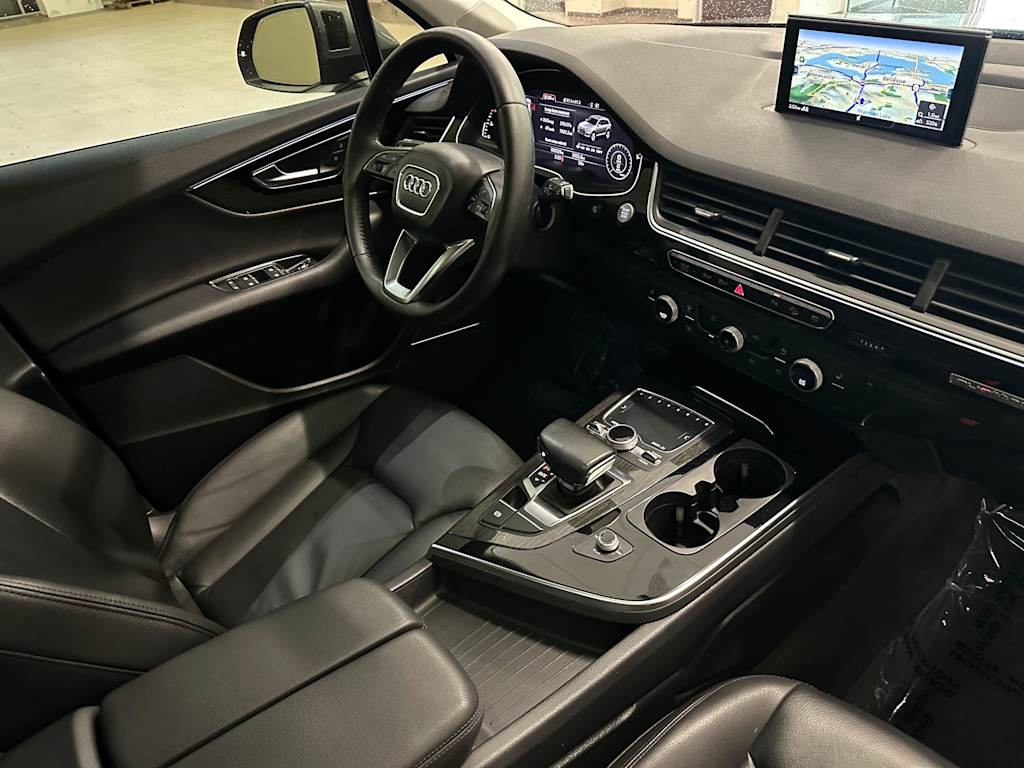 Thumbnail: 2018 Audi Q7 - 34