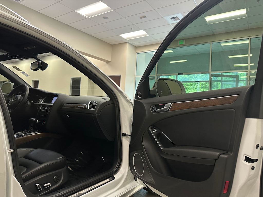 Thumbnail: 2016 Audi Allroad - 32