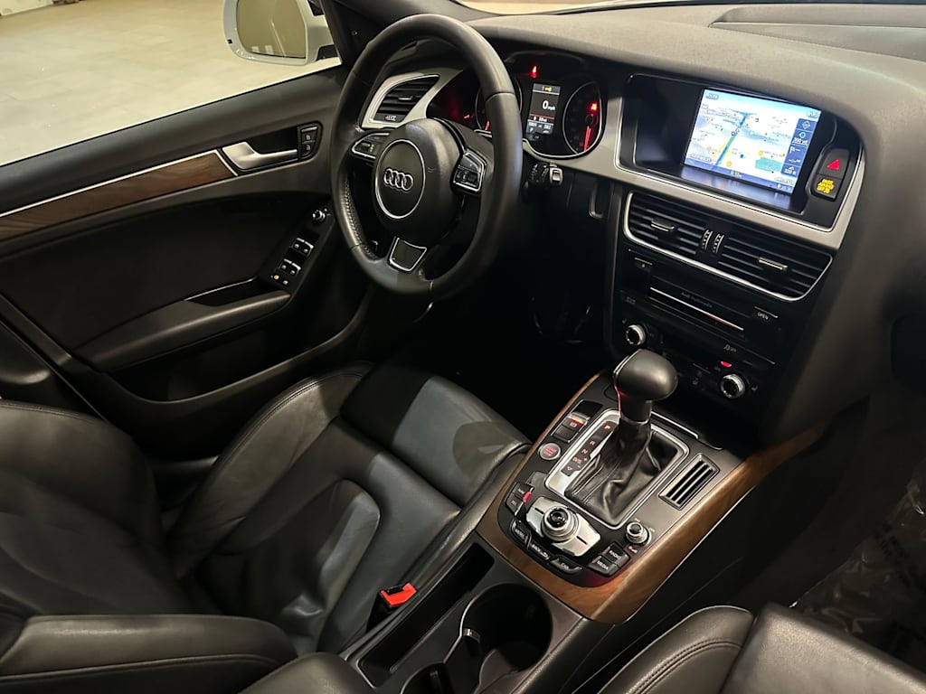 Thumbnail: 2016 Audi Allroad - 33