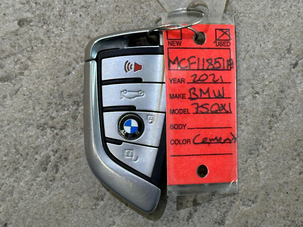 Thumbnail: 2021 BMW 7 Series - 19