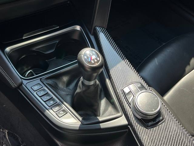2017 BMW M4 Base 15