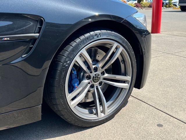 2017 BMW M4 Base 7