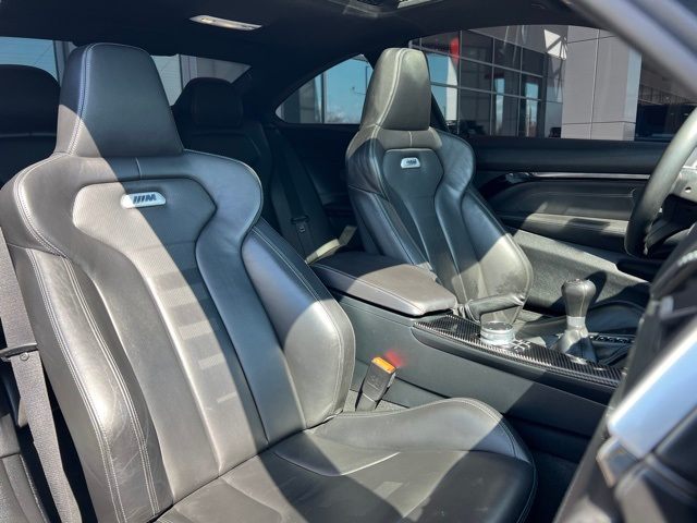 2017 BMW M4 Base 10