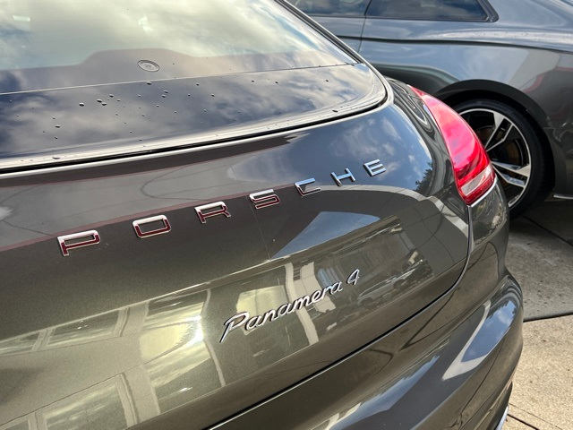 2015 Porsche Panamera 4 7