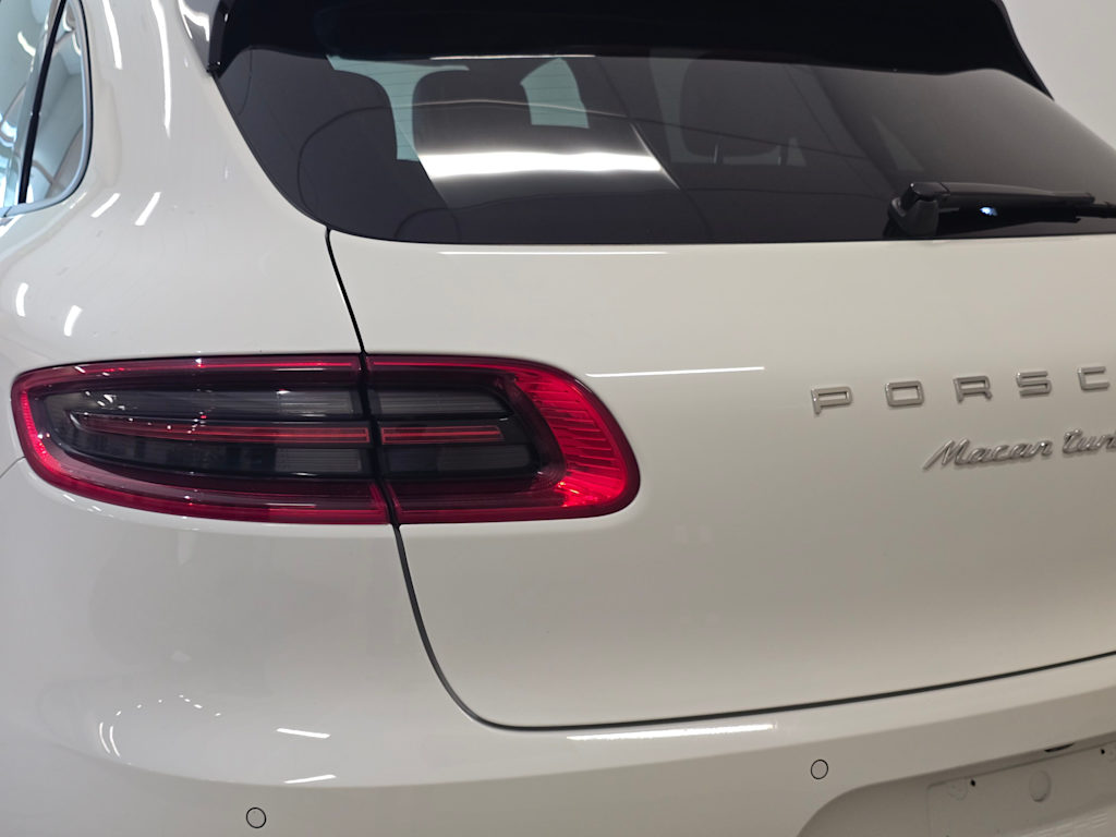 Thumbnail: 2015 Porsche Macan - 7