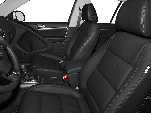 Thumbnail: 2013 Volkswagen Tiguan - 9