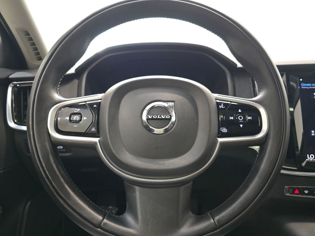 Thumbnail: 2020 Volvo V90 - 13