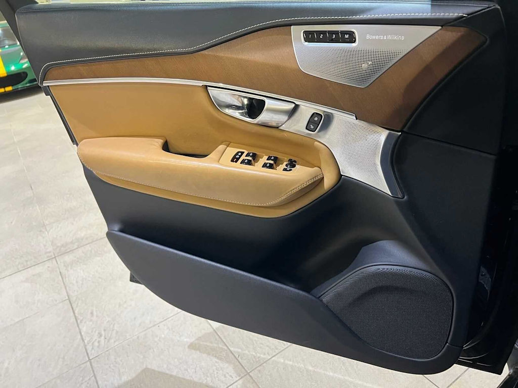 Thumbnail: 2017 Volvo XC90 - 23