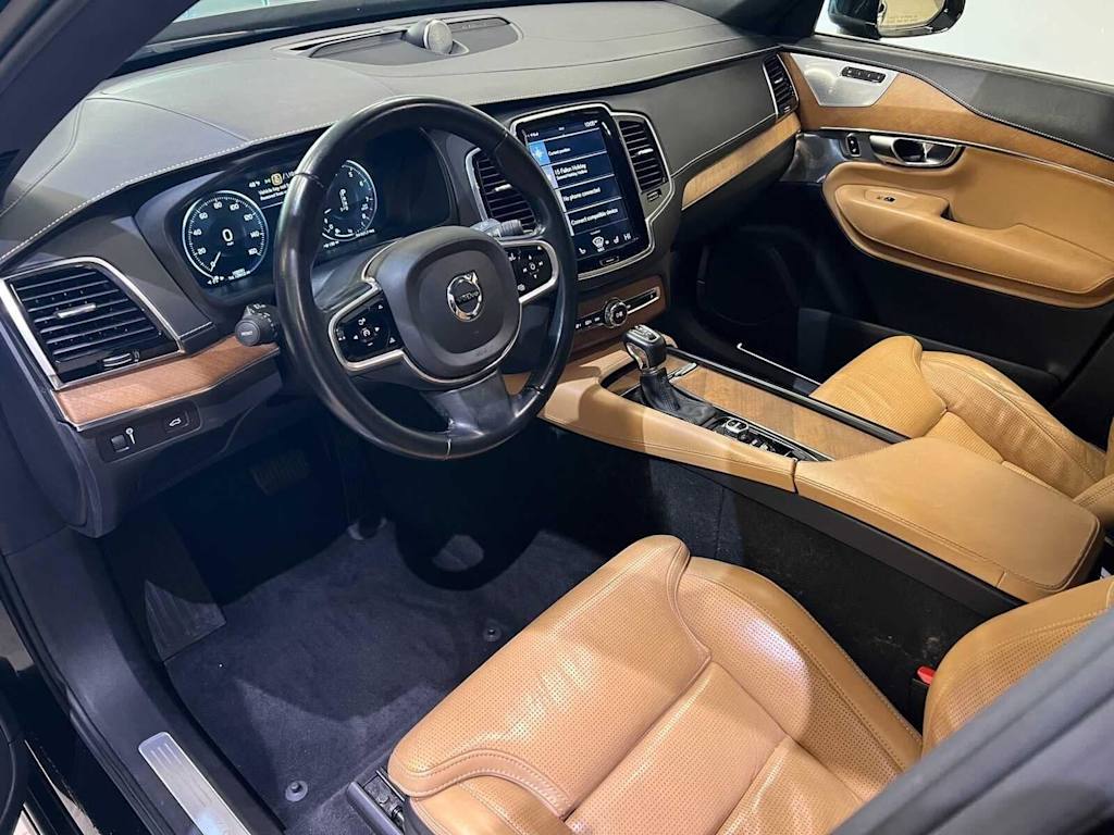 Thumbnail: 2017 Volvo XC90 - 2