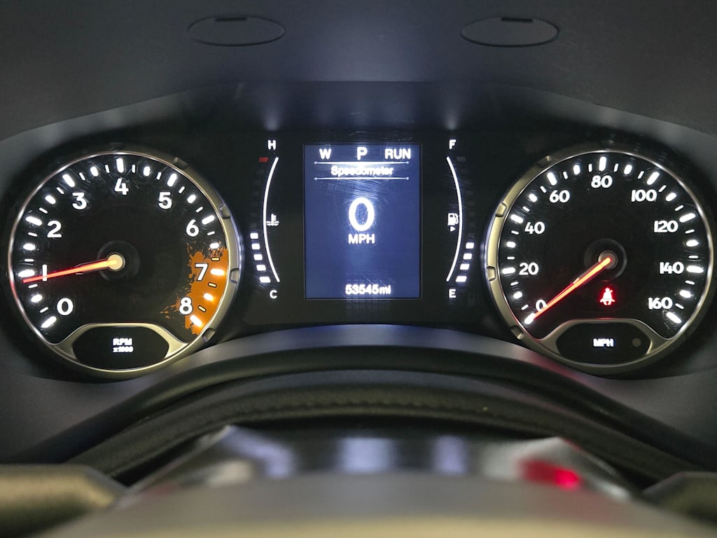 Thumbnail: 2018 Jeep Renegade - 16