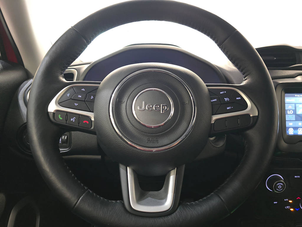 Thumbnail: 2018 Jeep Renegade - 12