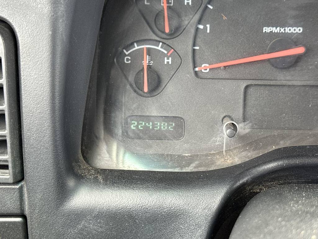 Thumbnail: 2002 Dodge Dakota - 8