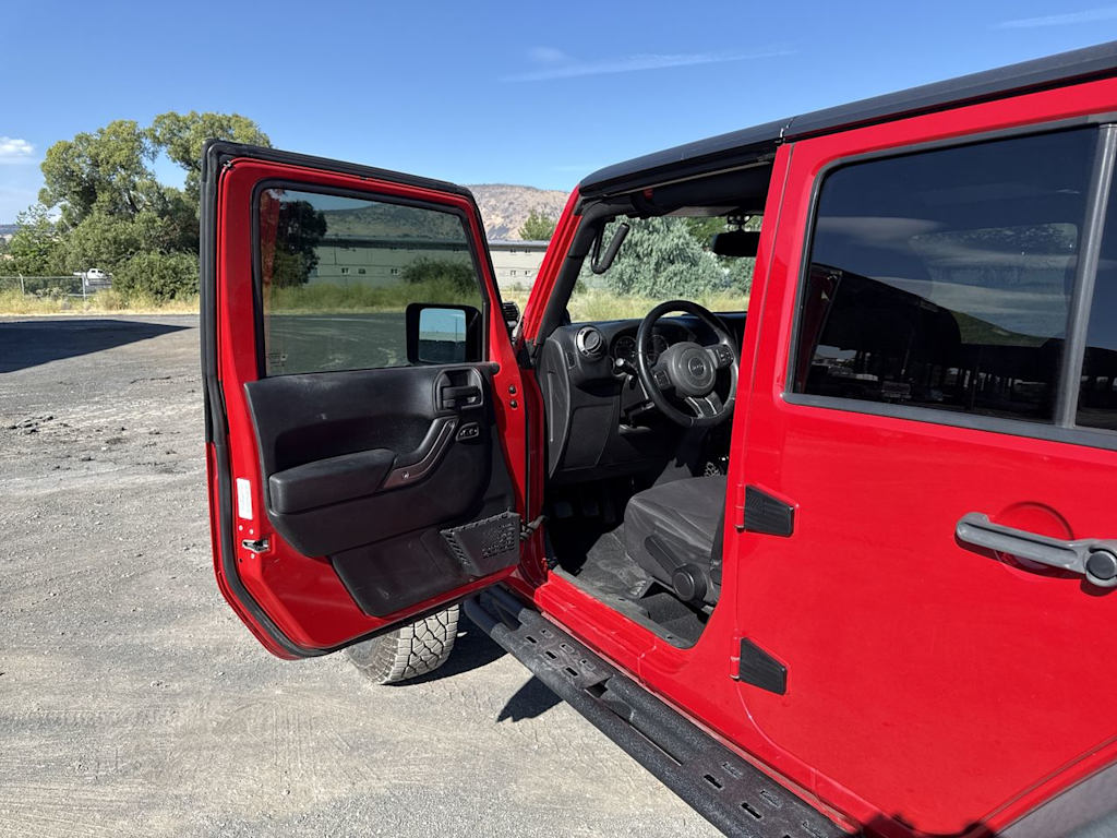 Thumbnail: 2014 Jeep Wrangler - 11
