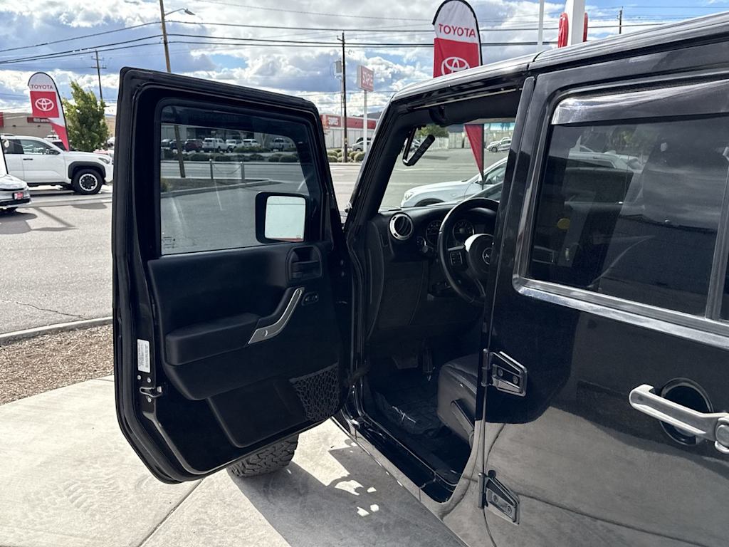 Thumbnail: 2015 Jeep Wrangler - 2