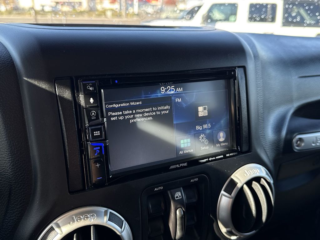 Thumbnail: 2018 Jeep Wrangler - 12