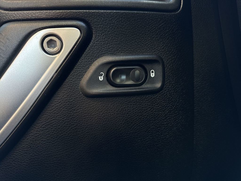 Thumbnail: 2018 Jeep Wrangler - 22