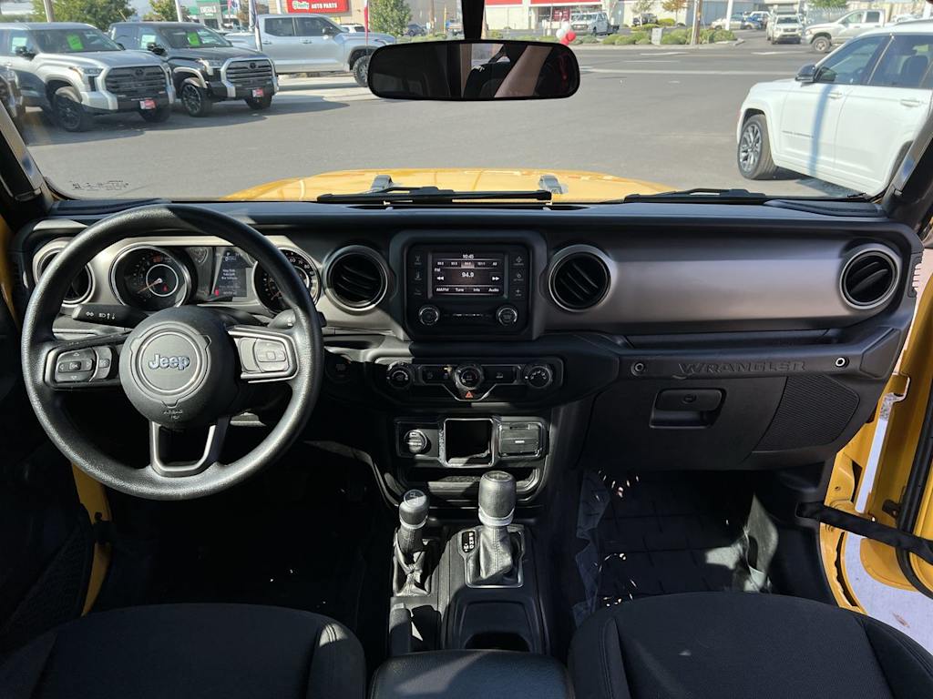 2021 Jeep Wrangler Sport 2