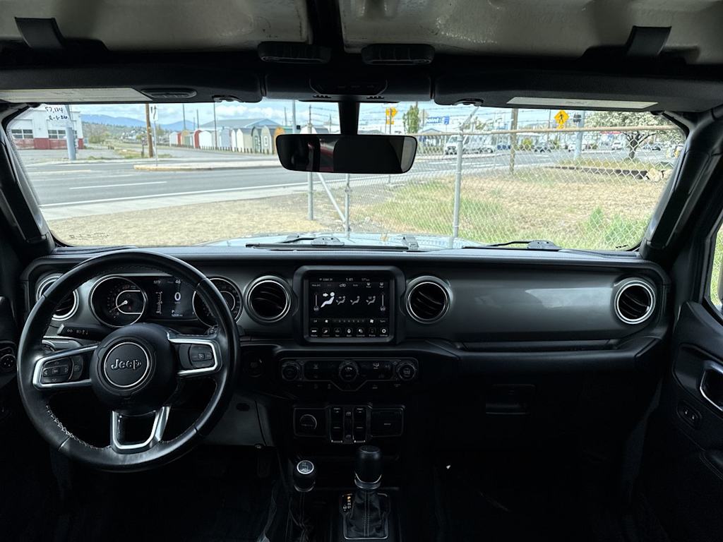 Thumbnail: 2022 Jeep Wrangler - 9