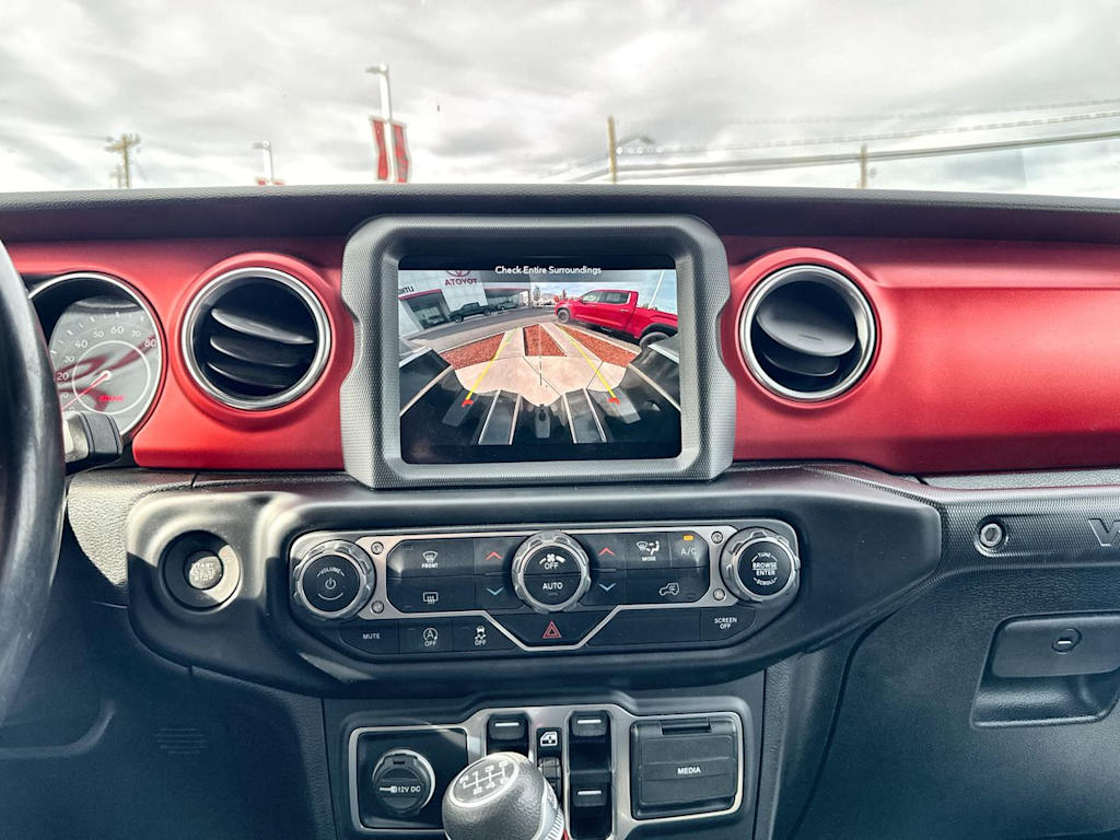 Thumbnail: 2020 Jeep Wrangler - 22