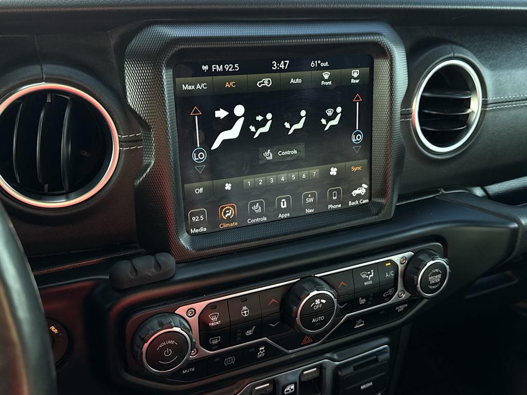 Thumbnail: 2021 Jeep Wrangler - 13