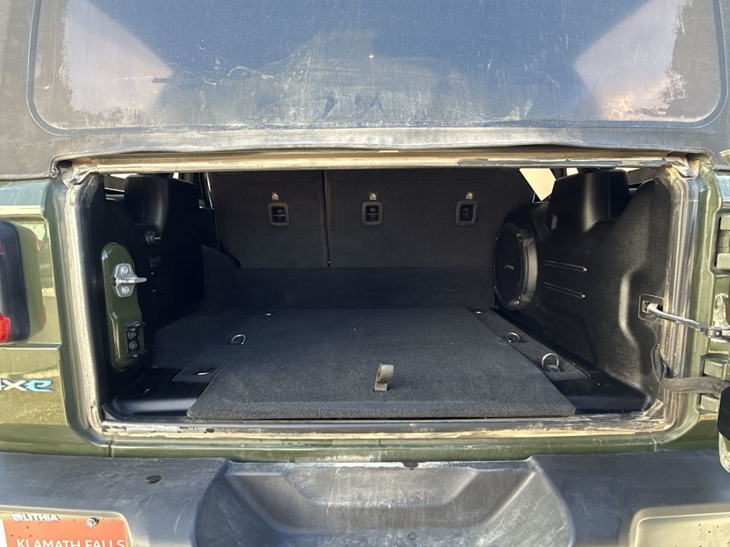 Thumbnail: 2021 Jeep Wrangler - 15