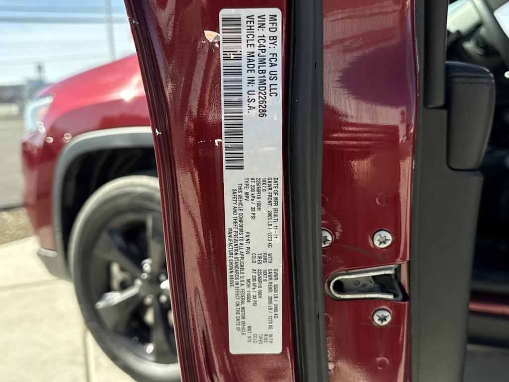 Thumbnail: 2021 Jeep Cherokee - 19