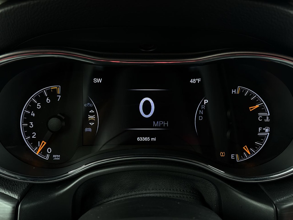 Thumbnail: 2019 Jeep Grand Cherokee - 16