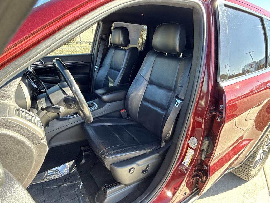 Thumbnail: 2019 Jeep Grand Cherokee - 11