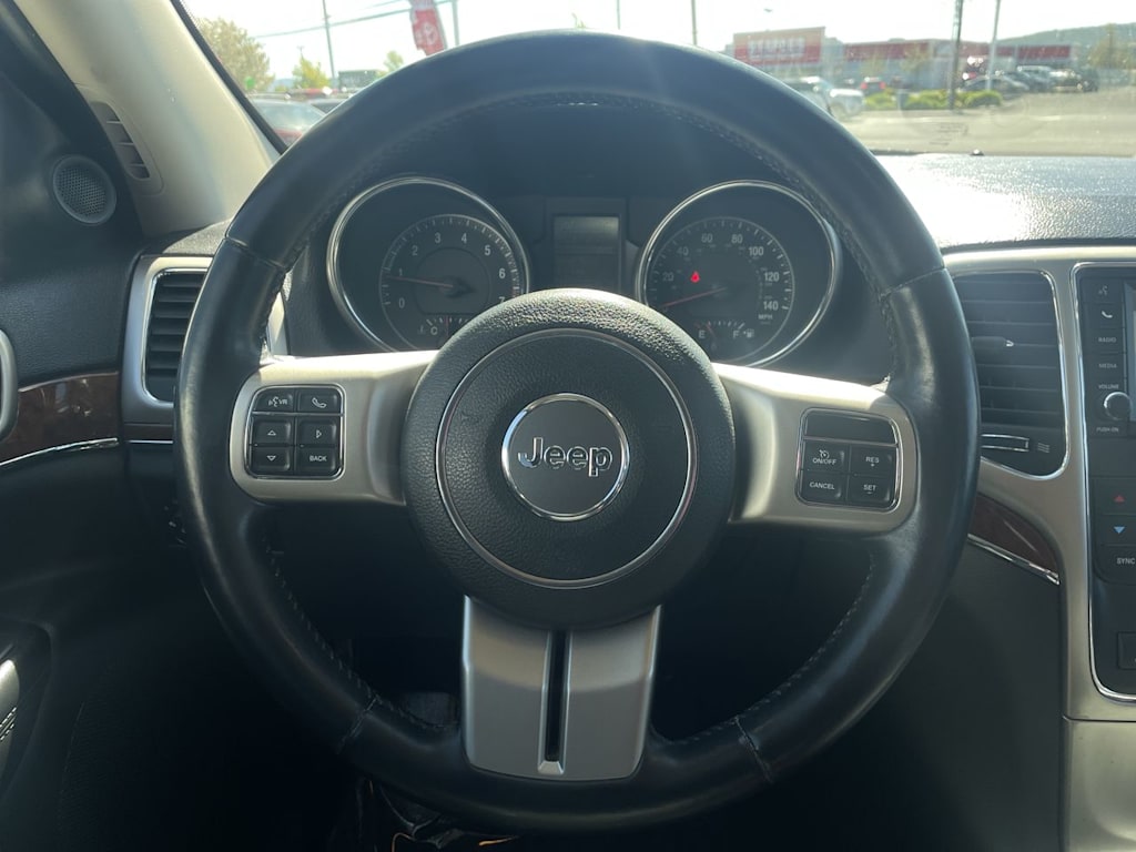 2012 Jeep Grand Cherokee Limited Edition 14