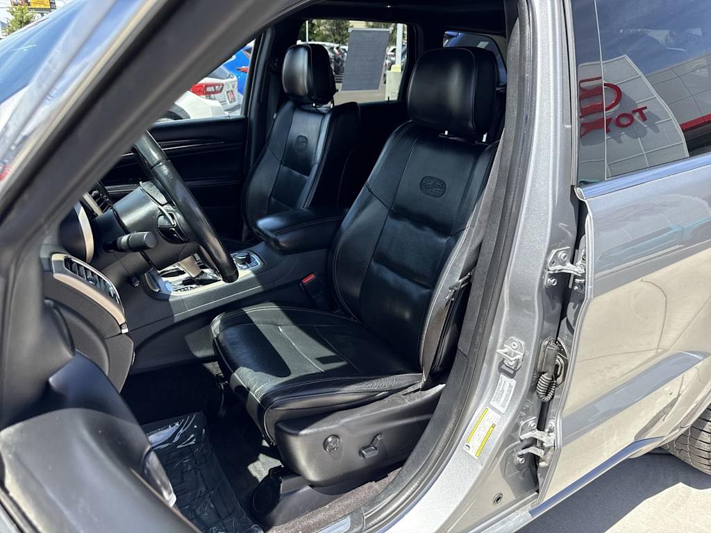 Thumbnail: 2016 Jeep Grand Cherokee - 10
