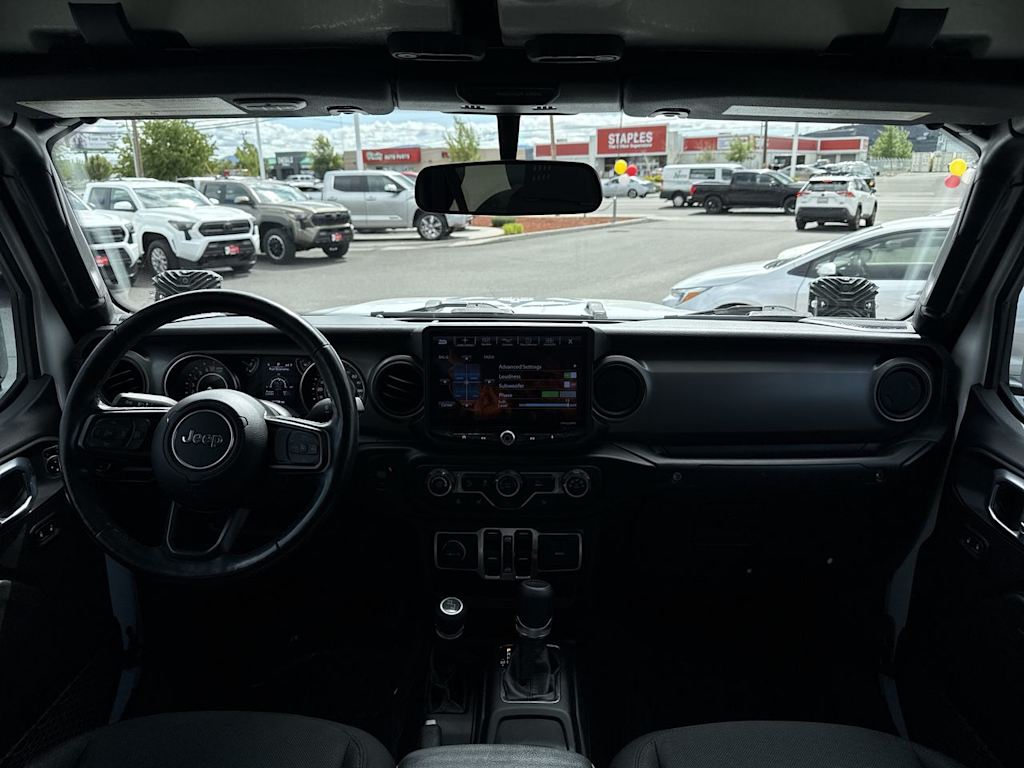 Thumbnail: 2021 Jeep Gladiator - 2