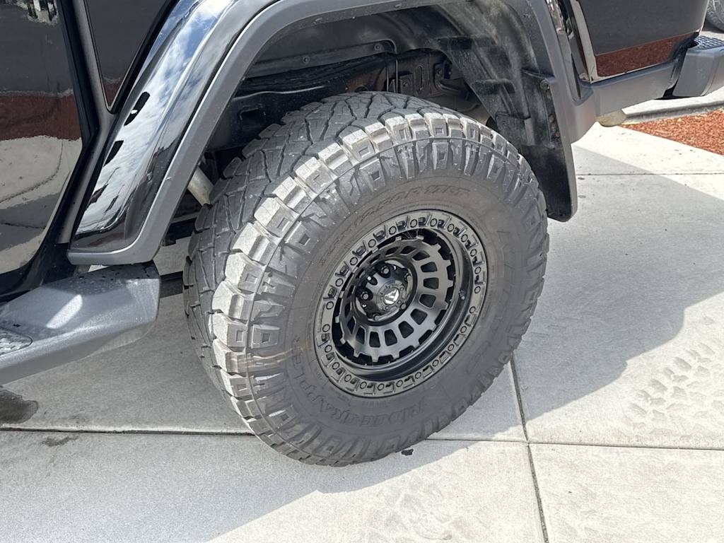 Thumbnail: 2020 Jeep Gladiator - 8