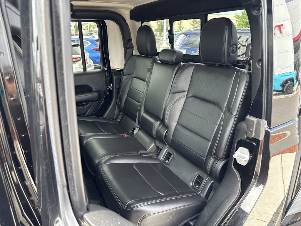 Thumbnail: 2020 Jeep Gladiator - 13