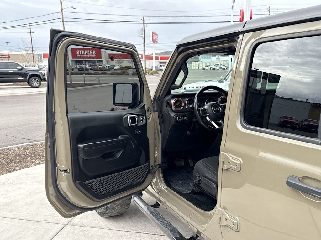 Thumbnail: 2020 Jeep Gladiator - 2