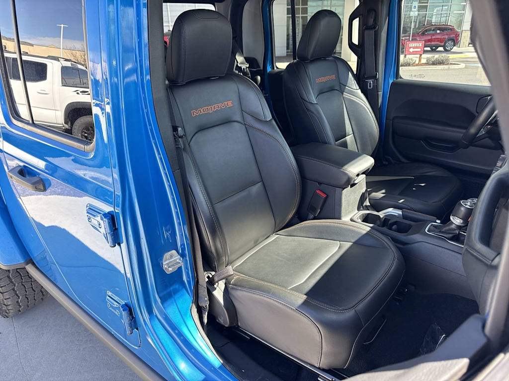 Thumbnail: 2022 Jeep Gladiator - 11