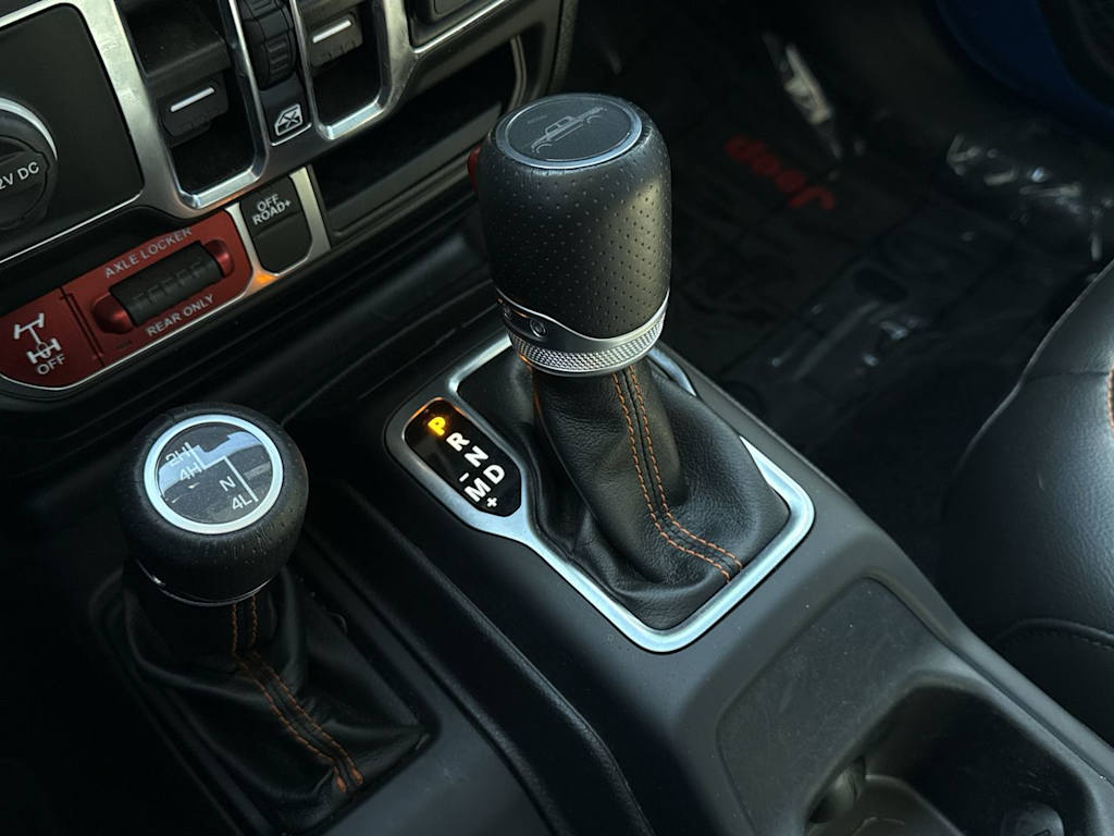 Thumbnail: 2022 Jeep Gladiator - 15