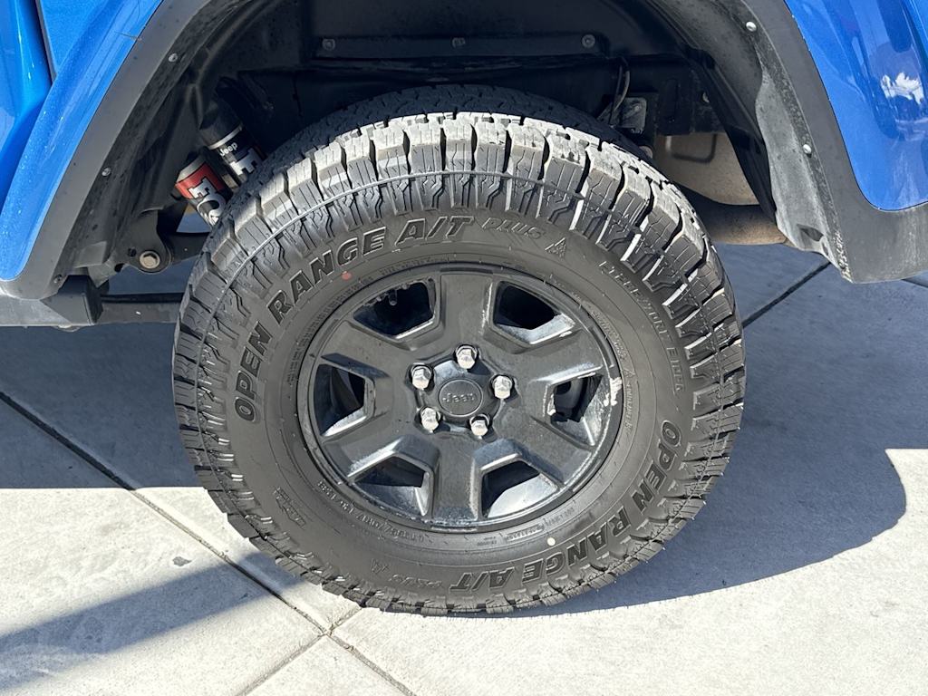 Thumbnail: 2022 Jeep Gladiator - 7
